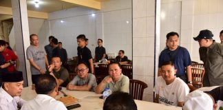 Usai Monitoring Pasar, Pj Gubri dan Pjs Bupati Bengkalis Sarapan Di Kedai Kopi Djogja Bengkalis