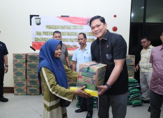 Ditresnarkoba Polda Kepri Salurkan 116 Paket Sembako Untuk Keluarga Tahanan