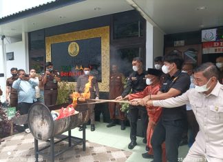 Barang Bukti 16 Perkara Dimusnahkan Kejari Anambas, Narkotika Capai 1.061 Gram