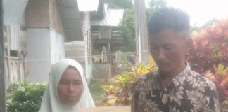 Kepala Desa Cek Mbon Hasan Basri Serahkan Tapak Rumah untuk Kaum Dhuafa