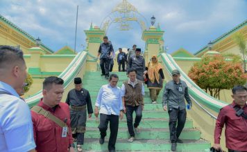 Menko Polhukam Yusril Ihza Mahendra Telusuri Jejak Leluhur di Pulau Penyengat