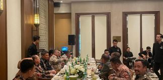 Bupati Buteng Bertemu Gubernur: Jalan Provinsi Lakudo–Wamengkoli Rencana Diperbaiki Tahun Depan