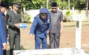 Lanud Raden Sadjad Pimpin Upacara Ziarah Nasional HUT ke-80 TNI di Natuna