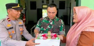 Kapolsek Simpang Jernih Bersama Pj. Camat Beri Kejutan ke Koramil 10/SPJ di HUT Ke – 80 TNI