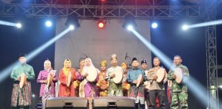 Bupati Buka Rimbas Fest Bermasa Expo 2025, Promosikan Hasil Karya Lokal