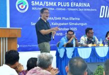 Hadiri Dialog Inspiratif di SMA Plus Efarina: Bupati Simalungun Berpesan Kepada Taruna Agar Bersemangat dan Berprestasi
