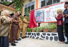 Diresmikan Wagub Nyanyang, 100 Anak Kurang Mampu Kini Bisa Belajar Gratis dari SD hingga SMA di Sekolah Rakyat