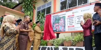 Diresmikan Wagub Nyanyang, 100 Anak Kurang Mampu Kini Bisa Belajar Gratis dari SD hingga SMA di Sekolah Rakyat