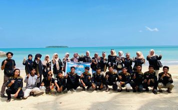 DEMA STAI Natuna Touring ke Pantai Indah Batu Kasah: Pererat Silaturahmi dan Bangun Semangat Kebersamaan