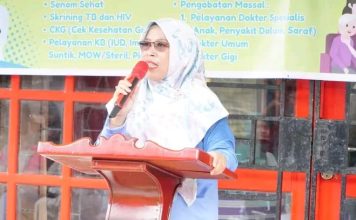 Ibu Feby Sarianty Novrizal Kunjungi Desa Sungai Buluh dalam Rangka Hari Kesehatan Nasional ke-61 Tahun 2025