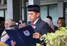 Ketua DPRD Wirman Putra Bacakan Naskah Ikrar Kesetiaan pada Pancasila