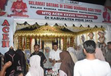 Stand Dekranasda Aceh Timur Dilirik Pengunjung MTQ Aceh di Pidie Jaya