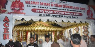 Stand Dekranasda Aceh Timur Dilirik Pengunjung MTQ Aceh di Pidie Jaya