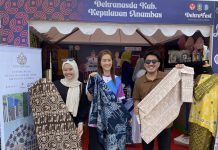 KOMPAK Angkat Pesona Batik Mangrove Genting Pulur di Panggung Dekrafest Kepri