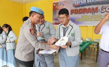 Polda Kepri Gelar Cerdas Cermat, Propam Bersahabat Goes To School di SMA Negeri 3 Batam
