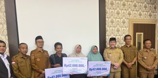 BPJS Ketenagakerjaan Subulussalam Serahkan Santunan Rp126 Juta kepada Tiga Ahli Waris Peserta Pekerja Rentan DBH Sawit