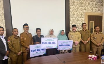 BPJS Ketenagakerjaan Subulussalam Serahkan Santunan Rp126 Juta kepada Tiga Ahli Waris Peserta Pekerja Rentan DBH Sawit