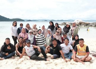 Hangatnya Persaudaraan Keluarga Besar Kecamatan Siantan Timur dalam Family Gathering