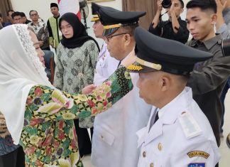 Lantik 59 Pejabat Natuna, Cen Sui Lan Tegaskan ASN Harus Bangga Melayani