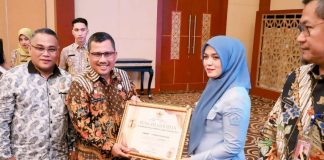 Bintan Kembali Raih Peringkat I Penghargaan Keterbukaan Informasi Publik 2025