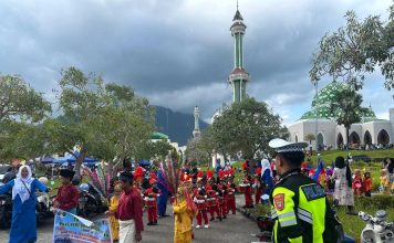 Satlantas Polres Natuna Amankan Pawai HUT PGRI ke-80