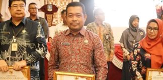 Pemkab Lingga Raih Peringkat 4 Anugerah Keterbukaan Informasi Publik Provinsi Kepri 2025