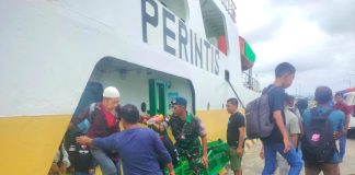 Sinergi TNI AU dan Instansi Terkait, Lanud RSA Kawal Penyeberangan Laut Natuna dengan Pendekatan Humanis
