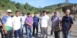 Wakil Bupati Tinjau Lokasi Longsor Di Tambang Batu Padas Aek Songsongan