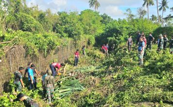 Bersama Personel, Danlanud RSA Natuna Siapkan RSA Farm Dukung Ketahanan Pangan Nasional