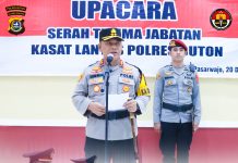 Kapolres Buton Pimpin Upacara Serah Terima Kasat Lantas Polres Buton