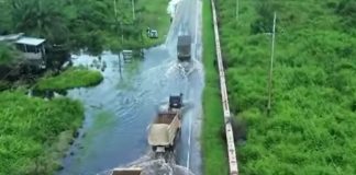 Bupati Siak Tinjau Banjir di Simpang Obor, Ruas Jalan Nasional Terendam