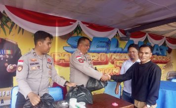 Kapolres Natuna Apresiasi Keluarga Serasan Berbagi Nasi Bungkus untuk Petugas Operasi Lilin Seligi 2025 di Natuna