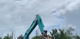 Peringati Hari Lingkungan Hidup, Polres Natuna Kerahkan Alat Berat Tangani Sampah Meluber di TPS Pering