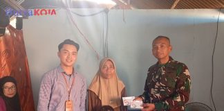 Wujud Tanggung Jawab, YTP 823/RW Serahkan Tabungan Pendidikan bagi Buah Hati Almarhum Wa Ode Nurul Iki