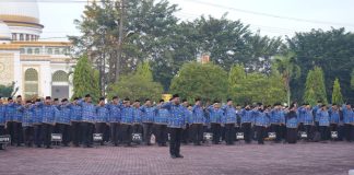 Asisten Pemerintahan dan Kesejahteraan Rakyat Pimpin Apel Perdana Hari Kesadaran Nasional 2026