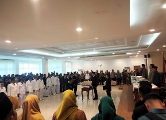 Bupati Anambas Lantik Pejabat Administrator dan Tekankan Efisiensi serta Kinerja Pelayanan Publik