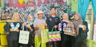 DEMA STAI Natuna Kunjungi Penggiat Daur Ulang Sampah di Kota Tua Penagi