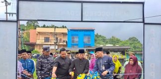 Wabup Raja Bayu Apresiasi Partisipasi UMKM di Stand Tarempa, Bazar Ramadhan Jadi Penggerak Ekonomi Lokal