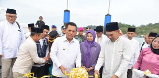 Gubernur Ansar Resmikan Dermaga Apung HDPE Pelabuhan Jagoh Dabo Singkep, Perkuat Konektivitas Wilayah Kepulauan