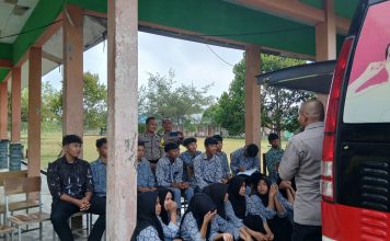 Satbinmas Polres Natuna Gelar Police Goes to School di SMAN 1 Bunguran Selatan, Edukasi Bahaya Narkoba