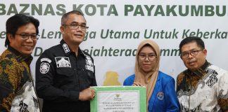 Gandeng Baznas, Pemko Payakumbuh Salurkan Bansos Pendidikan Mahasiswa Kurang Mampu