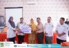 Ketua DPRD Bengkalis Serahkan Bantuan CSR PT BLJ untuk Pembangunan Mushala SMA Negeri 9 Mandau