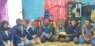 Mahasiswa STAI Natuna Serahkan Donasi Rp7,57 Juta kepada Korban Kebakaran di Air Payang