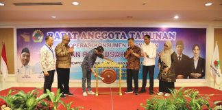 Kepala BP Batam Amsakar Achmad Buka Rapat Anggota Tahunan Koperasi Karyawan