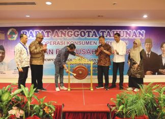Kepala BP Batam Amsakar Achmad Buka Rapat Anggota Tahunan Koperasi Karyawan