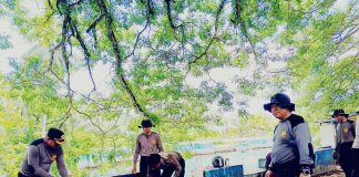 Polres Buton Lakukan Aksi Bersih-Bersih di Fasilitas Publik