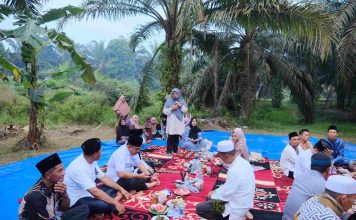 Masyarakat Buantan Besar Keluhkan Air Bersih, Bupati Afni : Kita Cari Solusinya