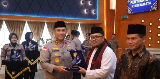 Kapolda Kepri Kukuhkan Da’i Kamtibmas, Perkuat Sinergi dengan Ulama, Paguyuban, dan Buruh di Batam