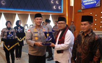 Kapolda Kepri Kukuhkan Da’i Kamtibmas, Perkuat Sinergi dengan Ulama, Paguyuban, dan Buruh di Batam