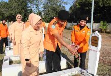 Ziarah ke TMP Ranai, SAR Natuna Kenang Jasa Pahlawan Sambut HUT ke-54 Basarnas